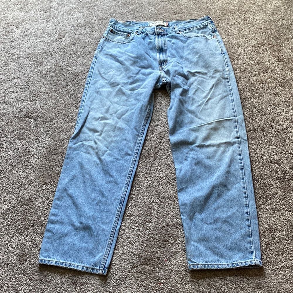 Levi’s 550 Relaxed Fit Light Wash Denim Jeans SIZE 38x32 Straight Leg